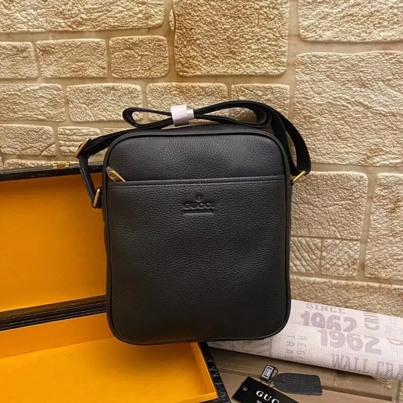 gucci aaa homme mini sac a main s_11610261